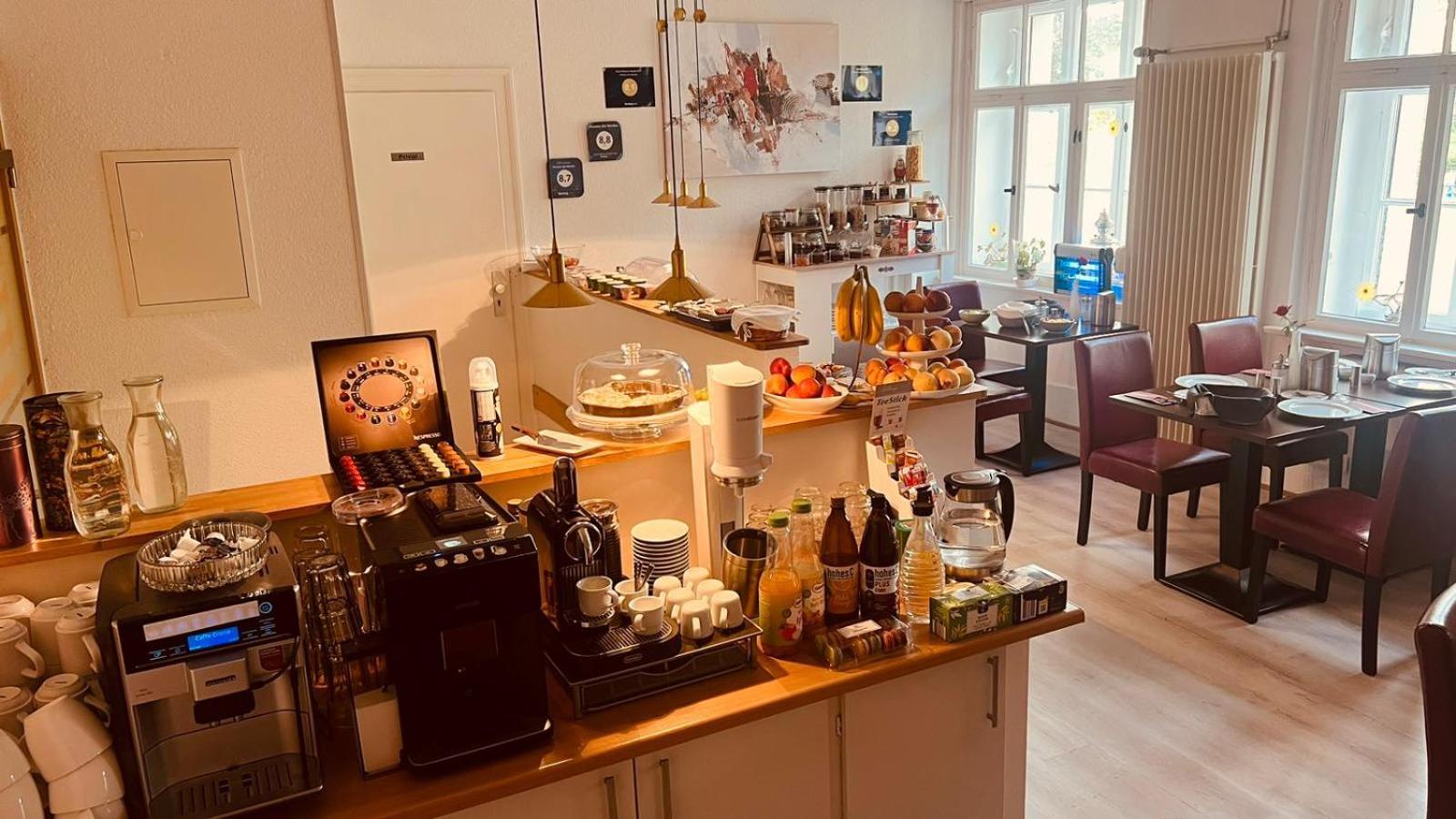 Pension Am Werder Bernburg Bagian luar foto