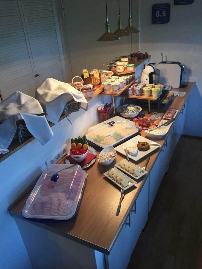 Pension Am Werder Bernburg Bagian luar foto
